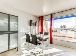 Apartment Les Jardins du Port-10 by Interhome